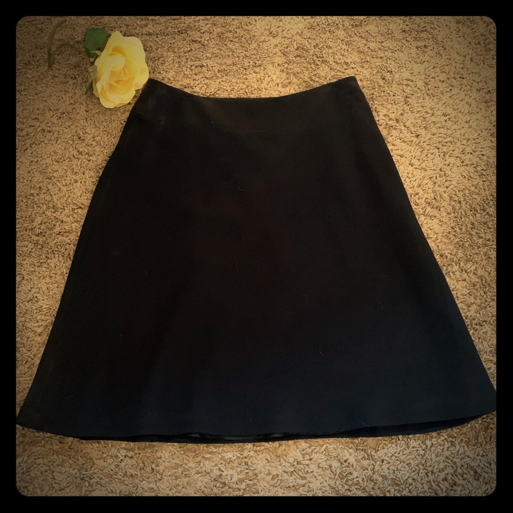 Ann Taylor A Line Skirt Size 4